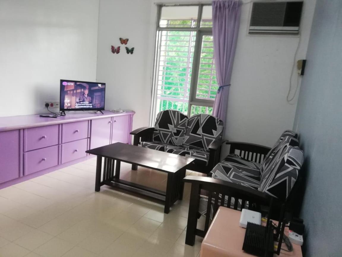 Batu Ferringhi Bayu Emas Apartment Exterior foto